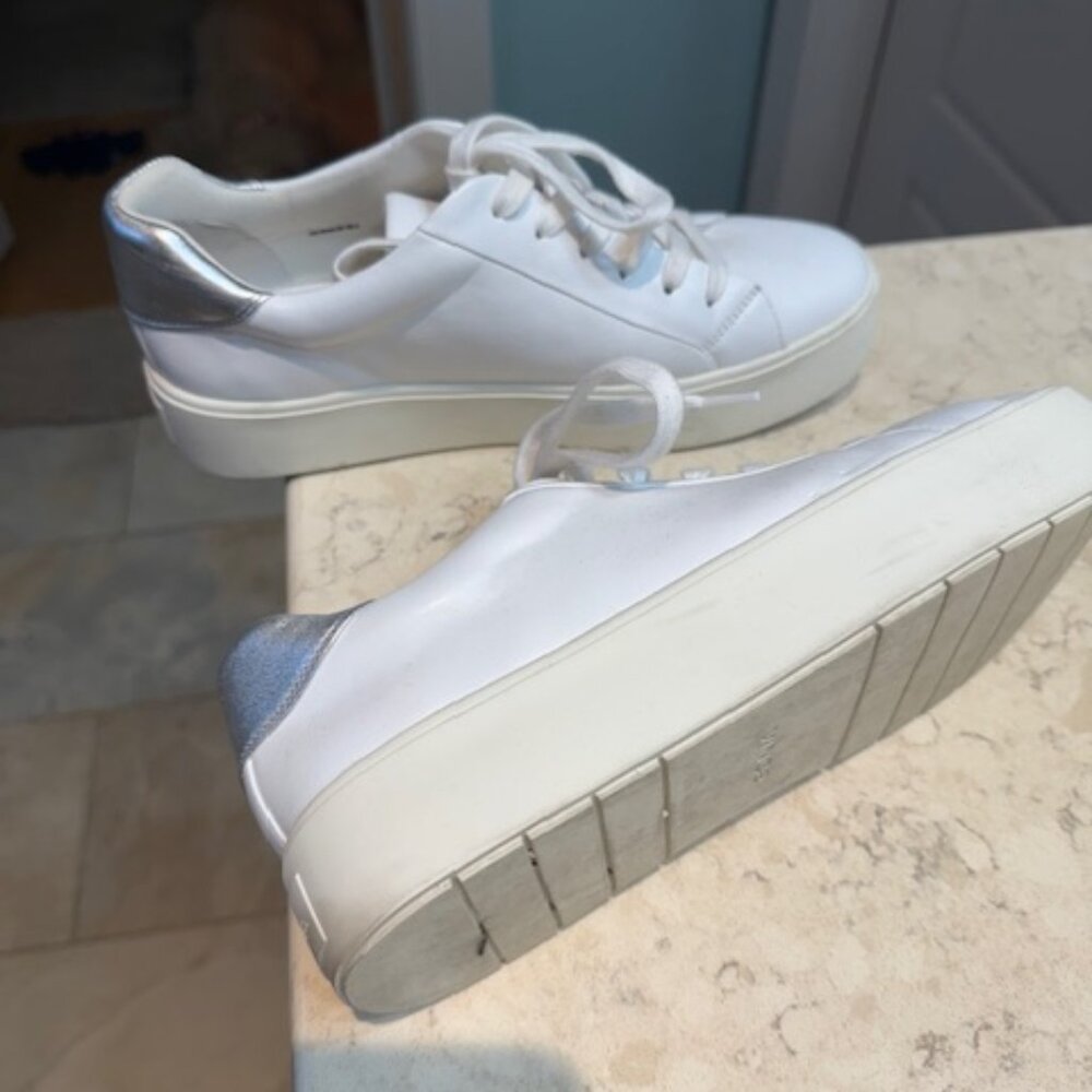Vince White Leather Platform Sneakers with Silver back accent - Size 8